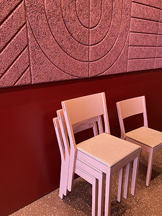 Väla restaurantorg bauxpanel rosa akustikstol gärsnäs